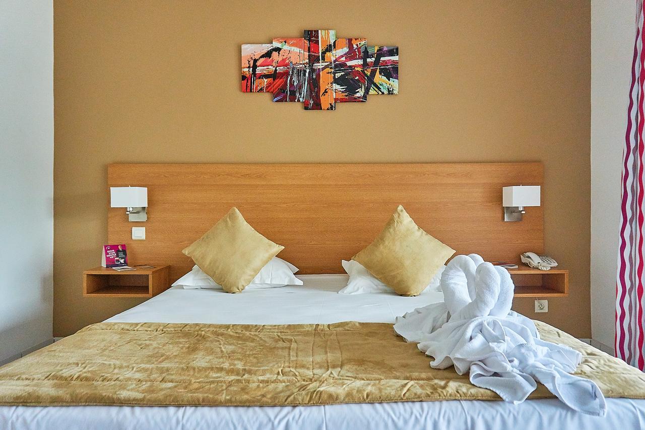 The Originals City, Hotel Belova, Cayenne Sud ルミール＝モンジョリー エクステリア 写真